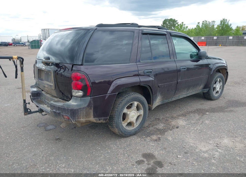 2008 CHEVROLET TRAILBLAZER VIN: 1GNDT13S982236424