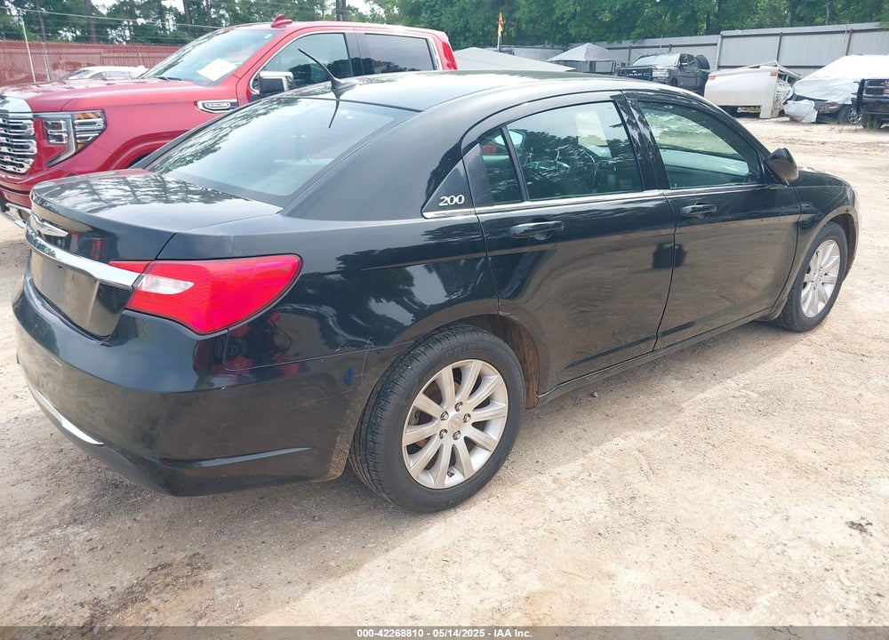 2014 CHRYSLER 200 VIN: 1C3CCBBB6EN153138