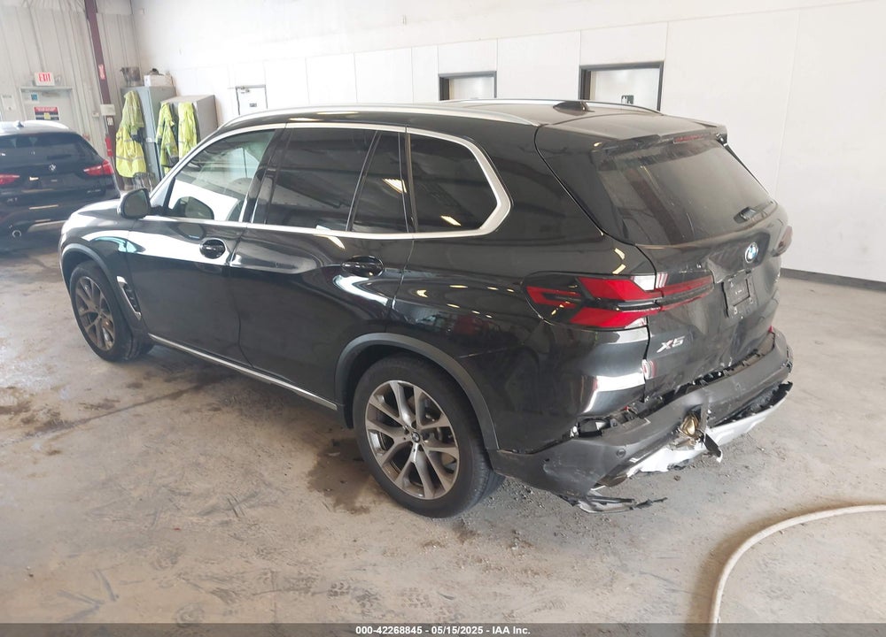 2025 BMW X5 VIN: 5UX23EU07S9W36113