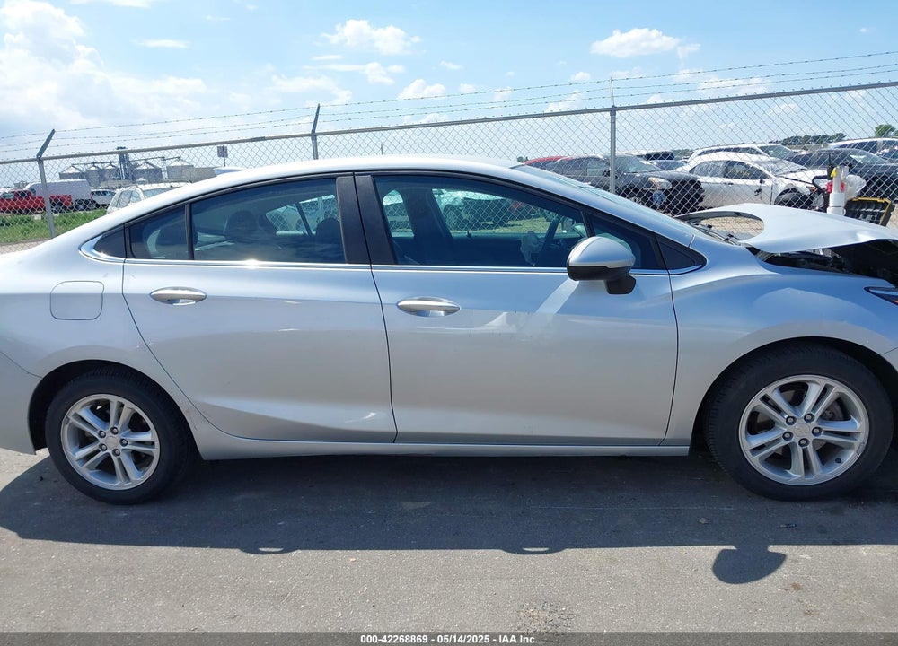 2016 CHEVROLET CRUZE VIN: 1G1BE5SM1G7318338