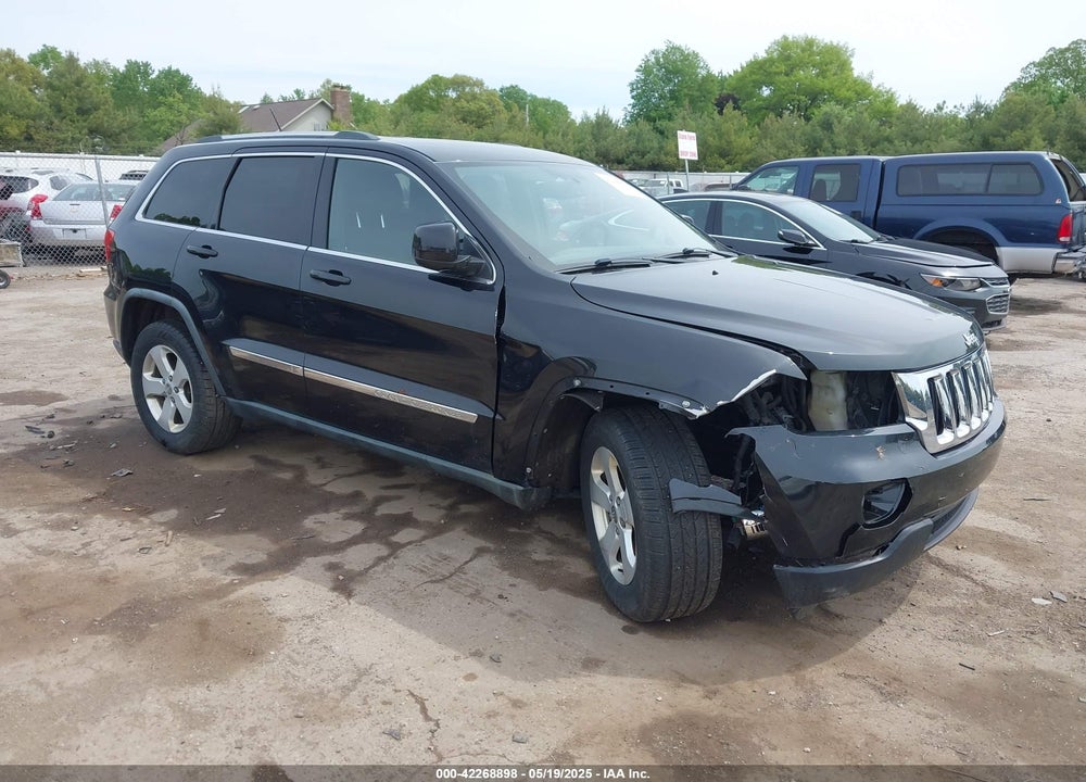 2011 JEEP GRAND CHEROKEE VIN: 1J4RS4GT3BC626582