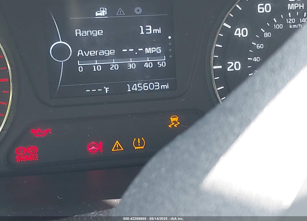 2017 KIA SORENTO 3.3L LX VIN: 5XYPGDA57HG190851
