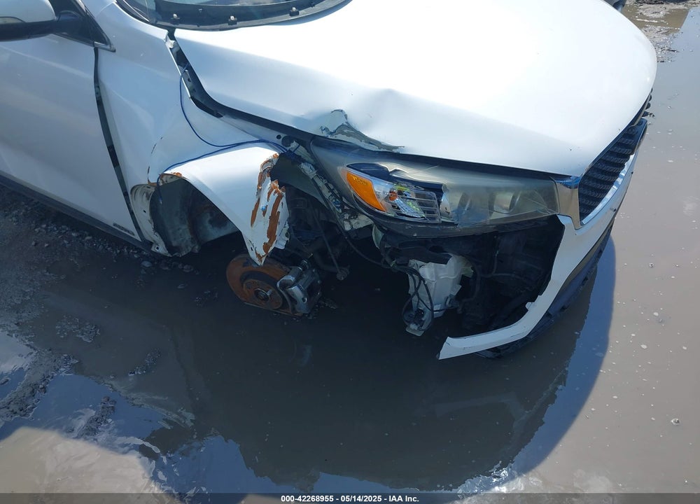 2017 KIA SORENTO 3.3L LX VIN: 5XYPGDA57HG190851