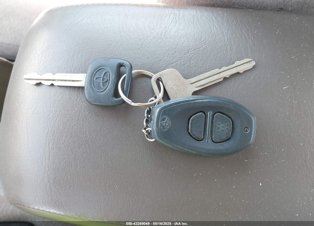 1999 TOYOTA CAMRY VIN: 4T1BG22K4XU428344