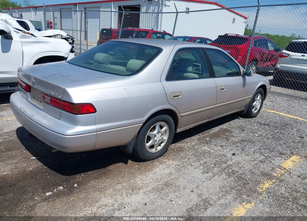 1999 TOYOTA CAMRY VIN: 4T1BG22K4XU428344