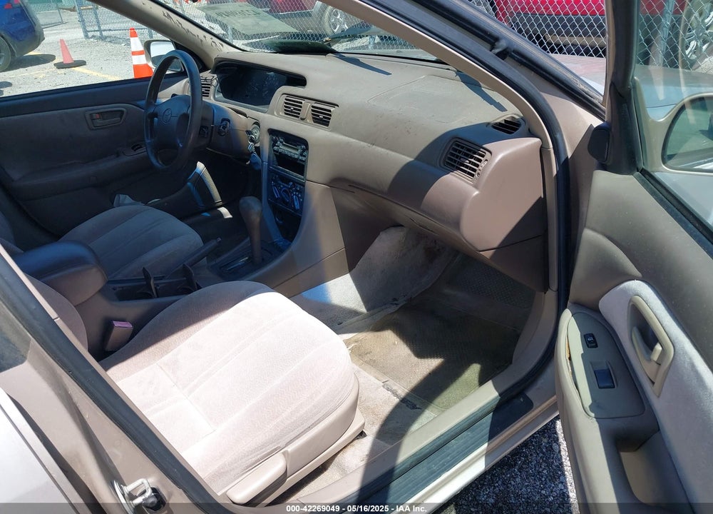 1999 TOYOTA CAMRY VIN: 4T1BG22K4XU428344