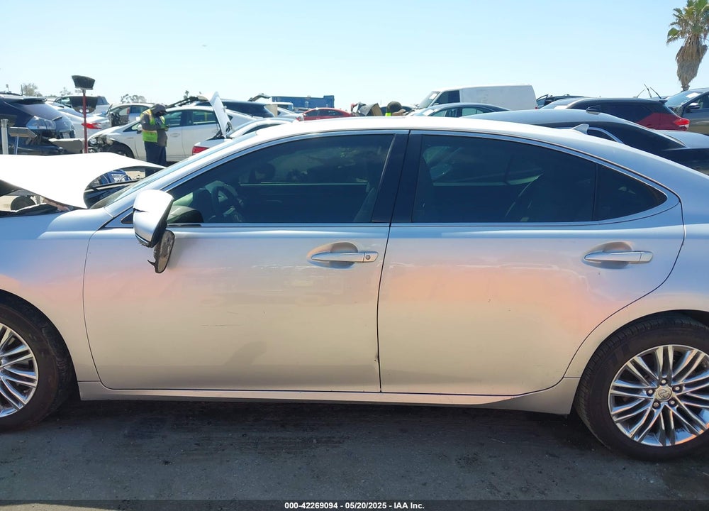 2013 LEXUS ES VIN: JTHBK1GG5D2005988