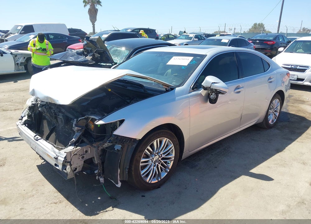 2013 LEXUS ES VIN: JTHBK1GG5D2005988
