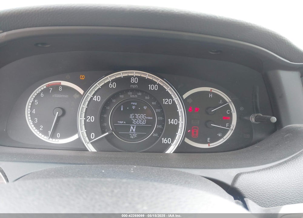 2017 HONDA ACCORD EX-L VIN: 1HGCR2F86HA002094