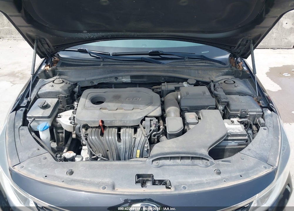 2018 KIA OPTIMA S VIN: 5XXGT4L3XJG243723