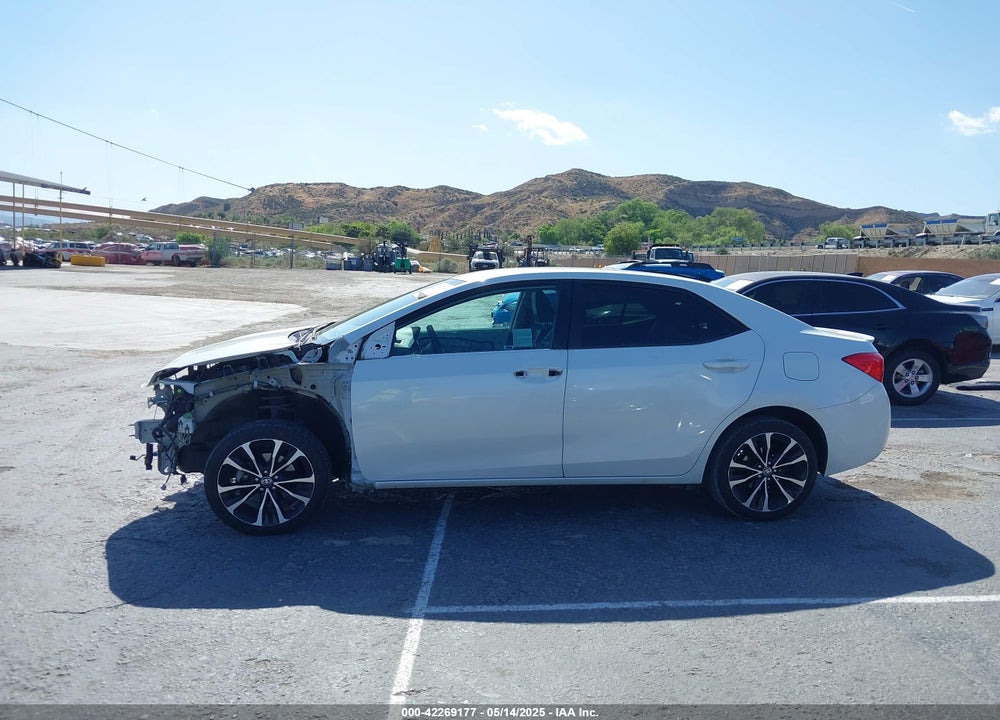 2018 TOYOTA COROLLA VIN: 5YFBURHE8JP740484