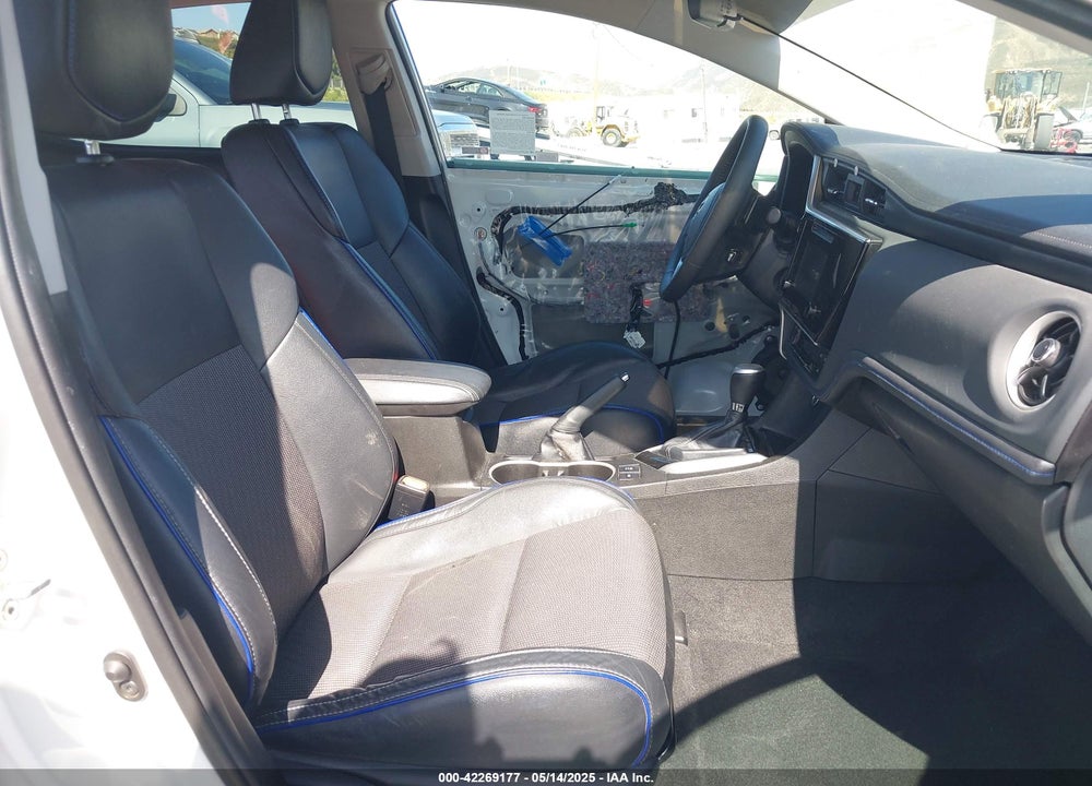 2018 TOYOTA COROLLA VIN: 5YFBURHE8JP740484
