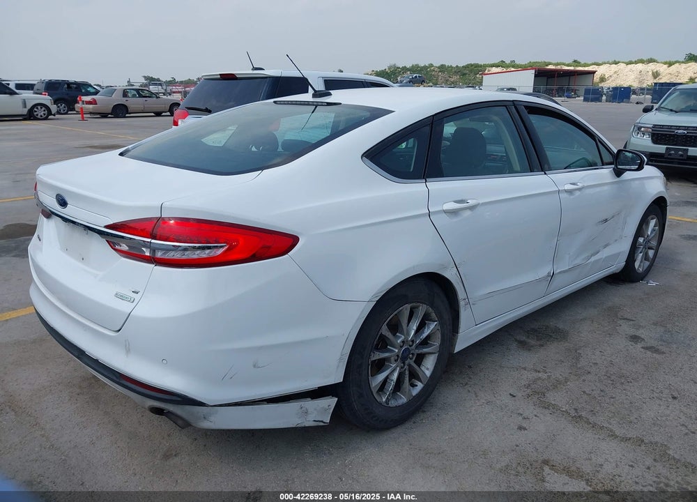 2017 FORD FUSION SE VIN: 3FA6P0HD6HR275435