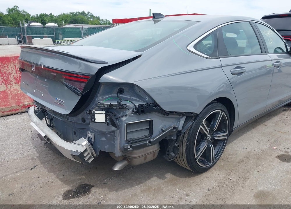 2024 HONDA ACCORD HYBRID SPORT VIN: 1HGCY2F51RA015491