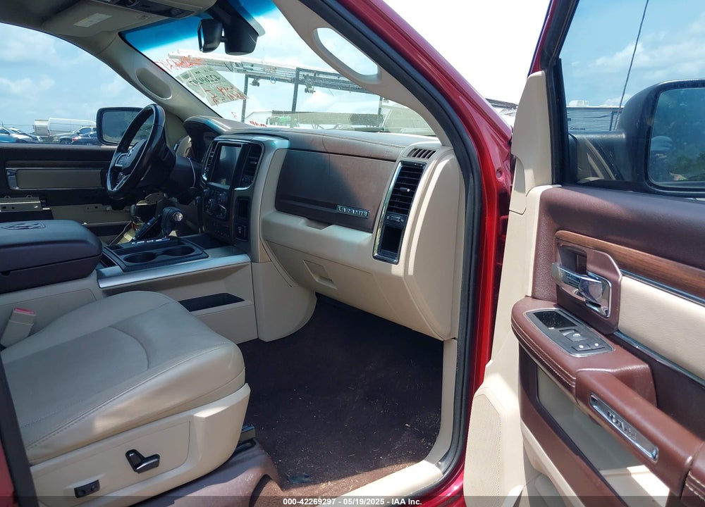 2013 RAM 1500 VIN: 1C6RR7VT0DS663319