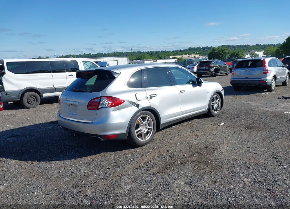2013 PORSCHE CAYENNE VIN: WP1AE2A29DLA15374