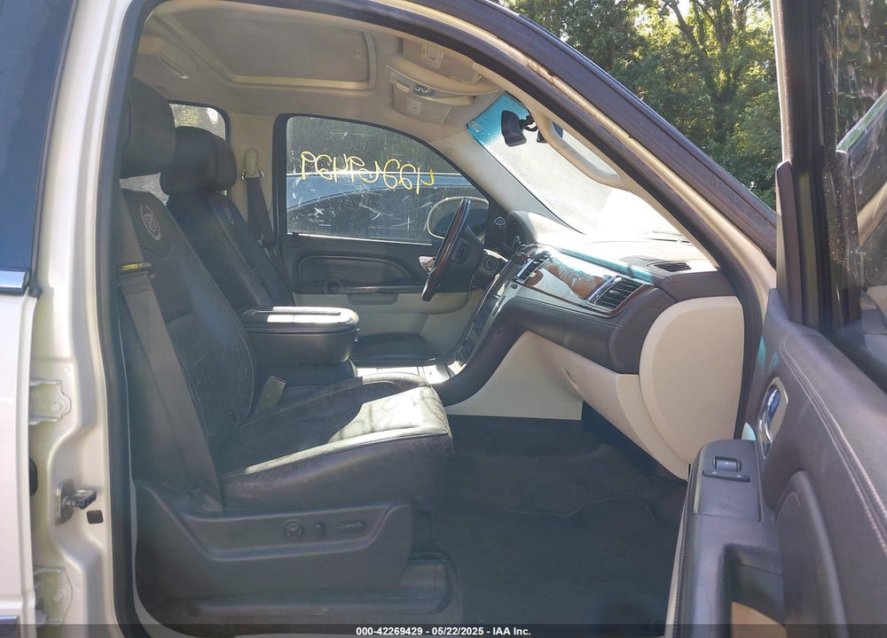 2013 CADILLAC ESCALADE ESV PLATINUM EDITION VIN: 1GYS4KEF2DR153626