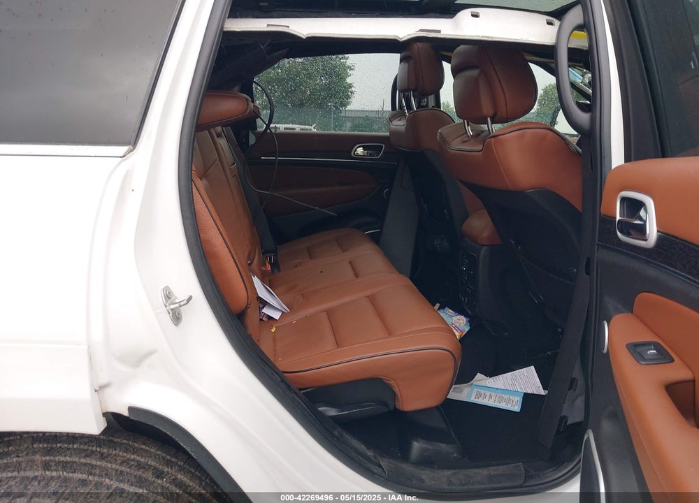 2020 JEEP GRAND CHEROKEE VIN: 1C4RJFJT6LC141240