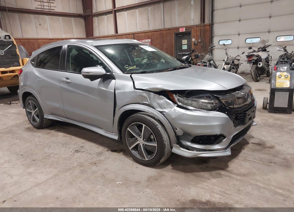 2020 HONDA HR-V AWD TOURING VIN: 3CZRU6H96LM708203