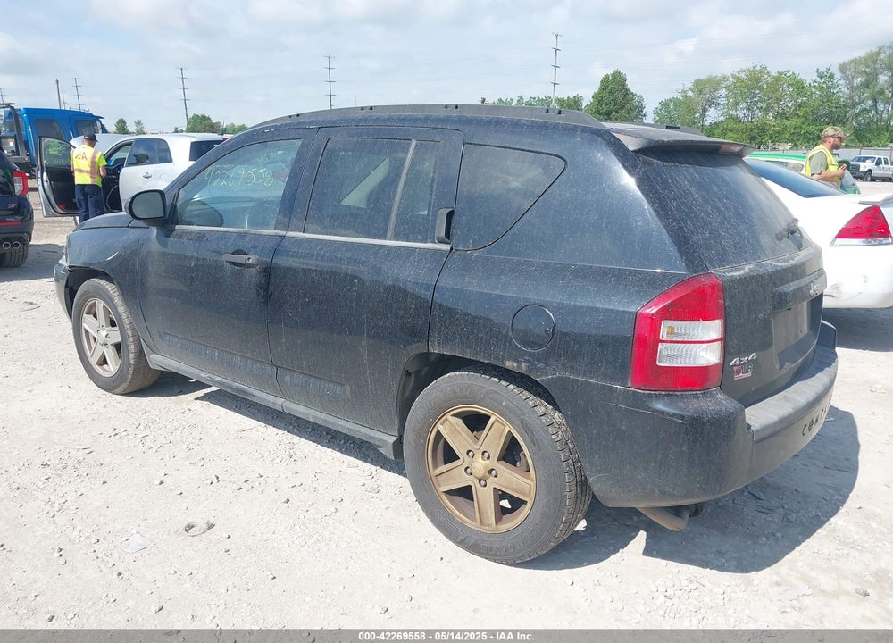 2007 JEEP COMPASS VIN: 1J8FF47W87D199210