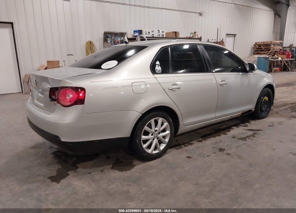 2010 VOLKSWAGEN JETTA LIMITED EDITION VIN: 3VWRX7AJ1AM165859