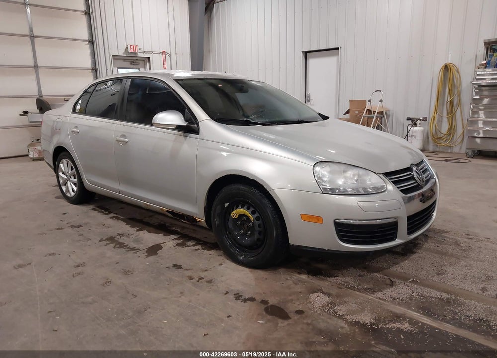 2010 VOLKSWAGEN JETTA LIMITED EDITION VIN: 3VWRX7AJ1AM165859