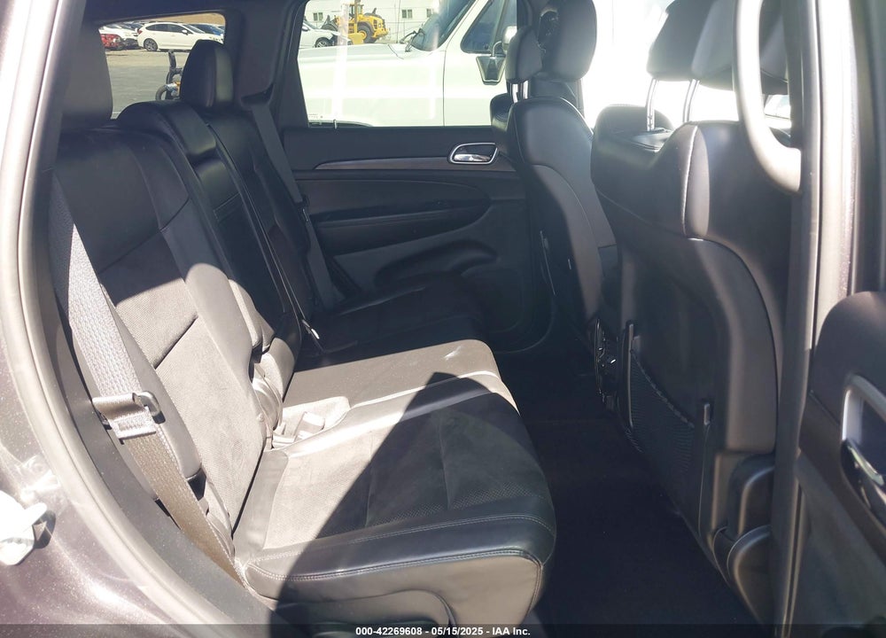 2017 JEEP GRAND CHEROKEE VIN: 1C4RJEAG4HC816457