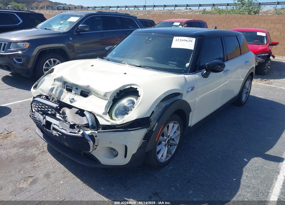 2021 MINI COOPER CLUBMAN VIN: WMWLV7C00M2N48722
