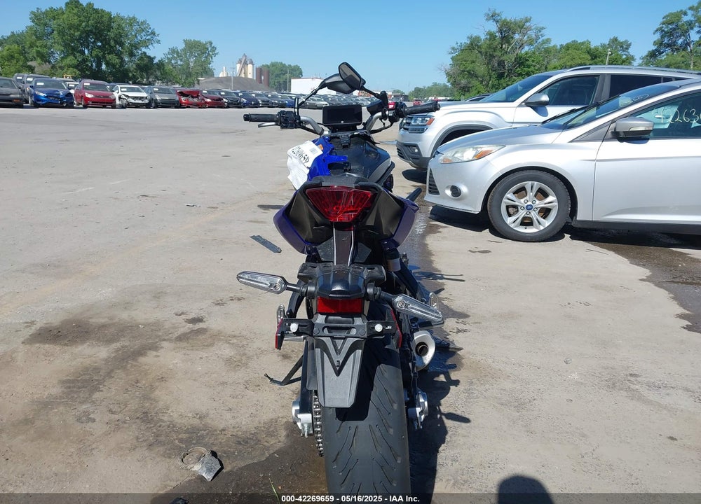 2024 YAMAHA MT07 VIN: JYARM32E1RA009797
