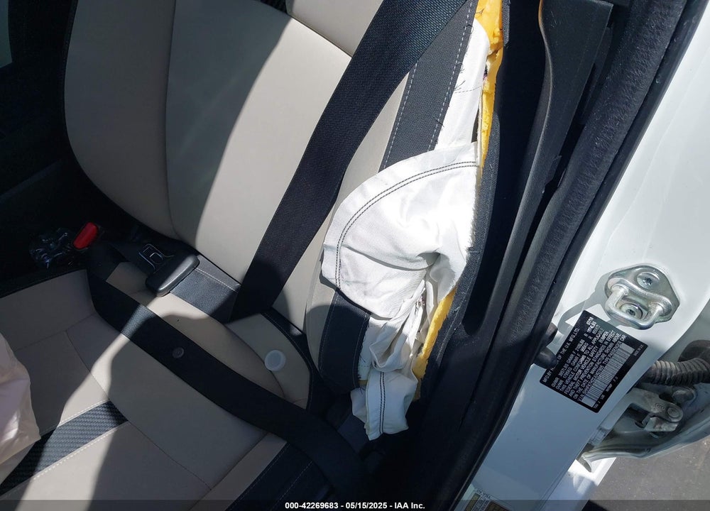 2018 HONDA CIVIC VIN: SHHFK7H22JU427605