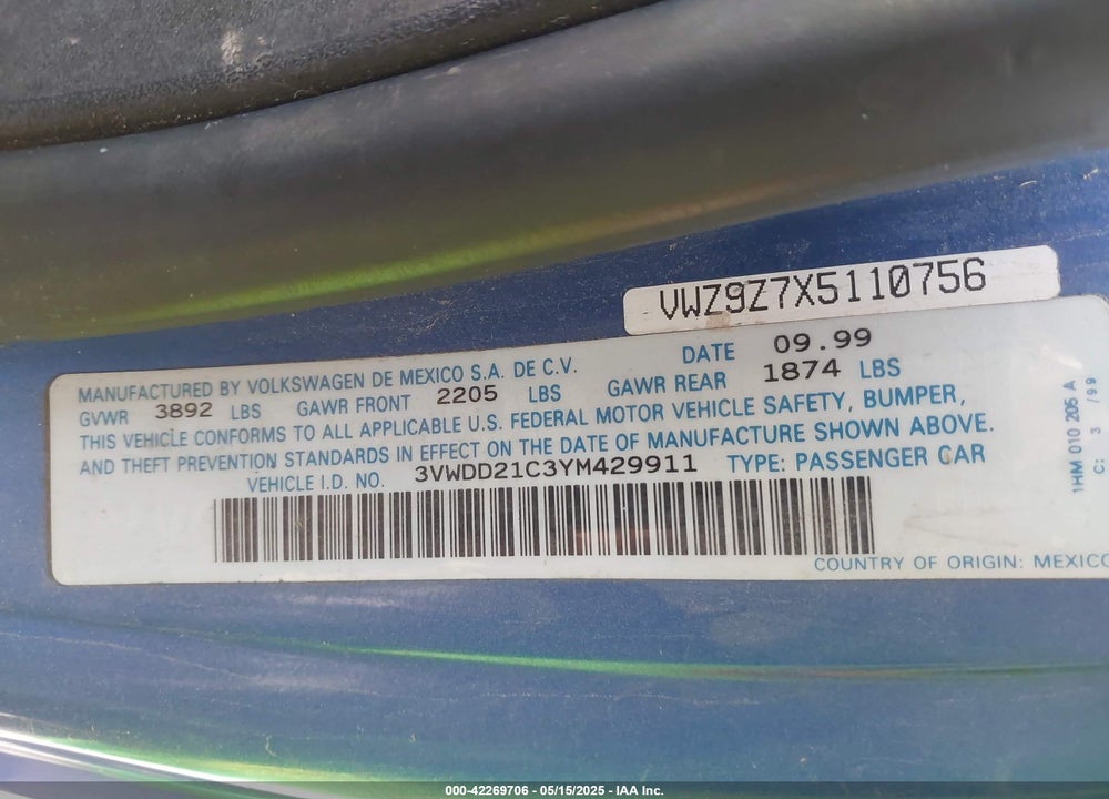2000 VOLKSWAGEN NEW BEETLE GLX VIN: 3VWDD21C3YM429911