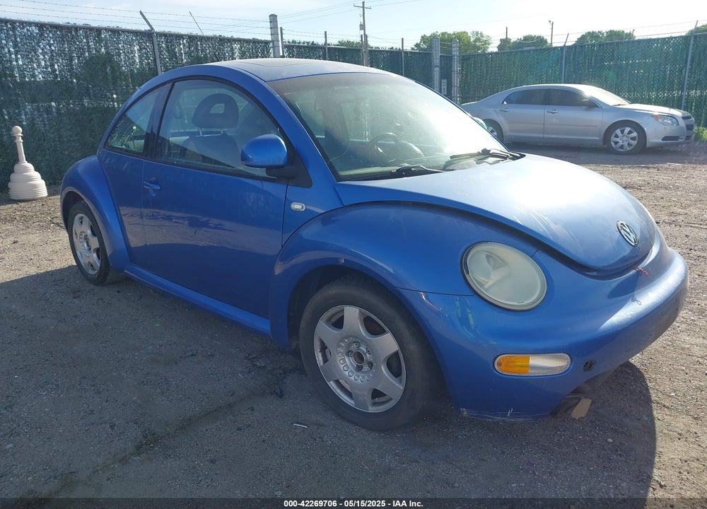 2000 VOLKSWAGEN NEW BEETLE GLX VIN: 3VWDD21C3YM429911