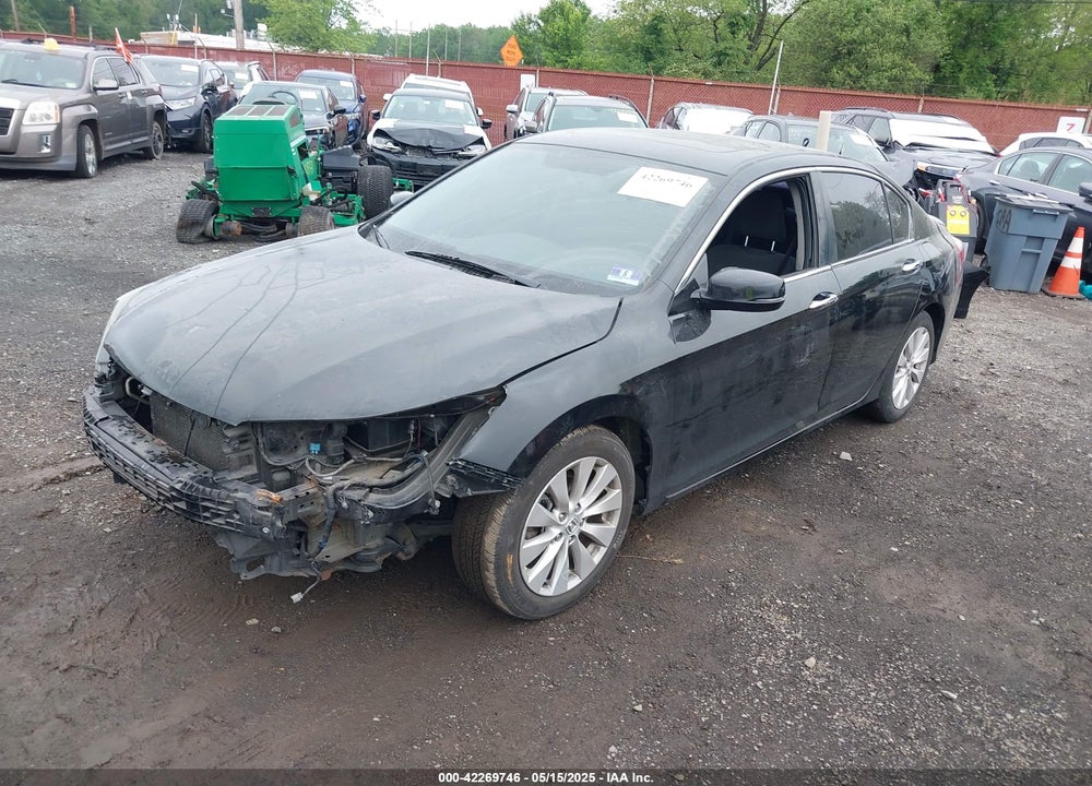 2015 HONDA ACCORD VIN: 1HGCR2F70FA169913