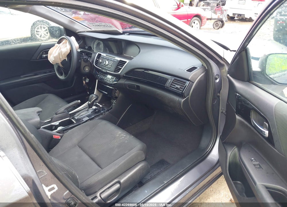 2016 HONDA ACCORD VIN: 1HGCR2F32GA026668