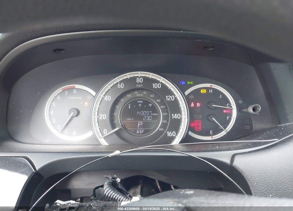 2016 HONDA ACCORD VIN: 1HGCR2F32GA026668