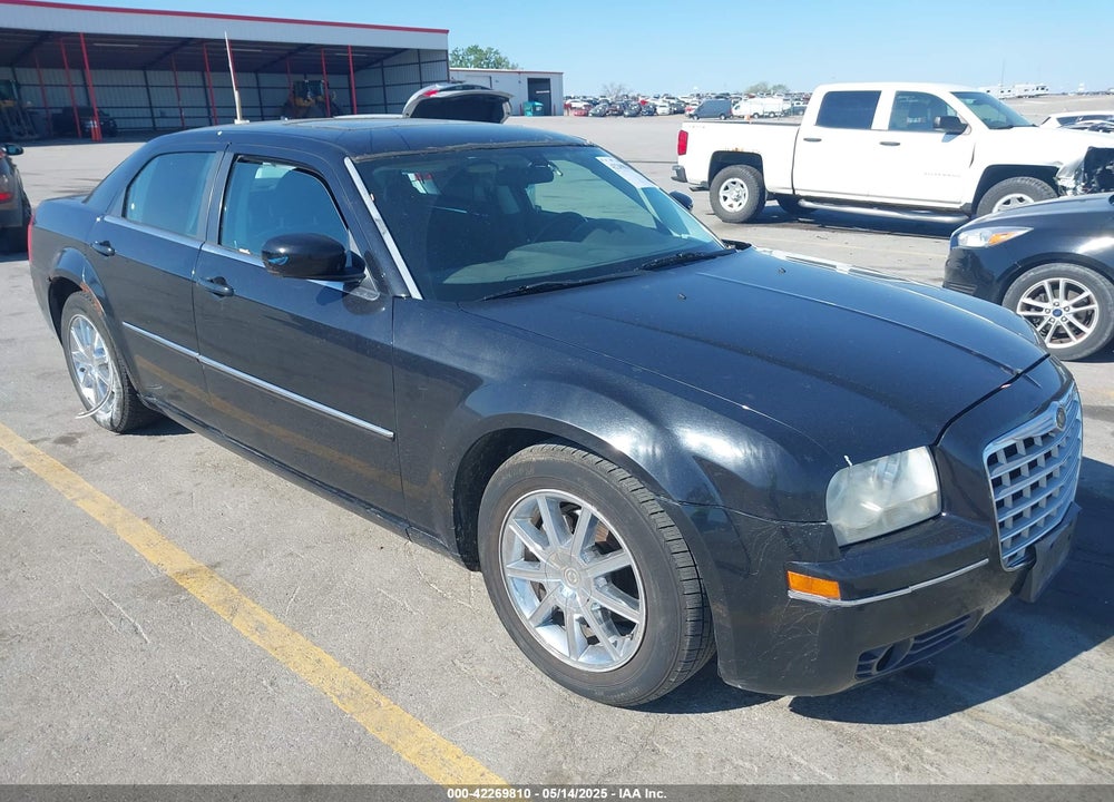 2008 CHRYSLER 300 TOURING VIN: 2C3KA53GX8H209396