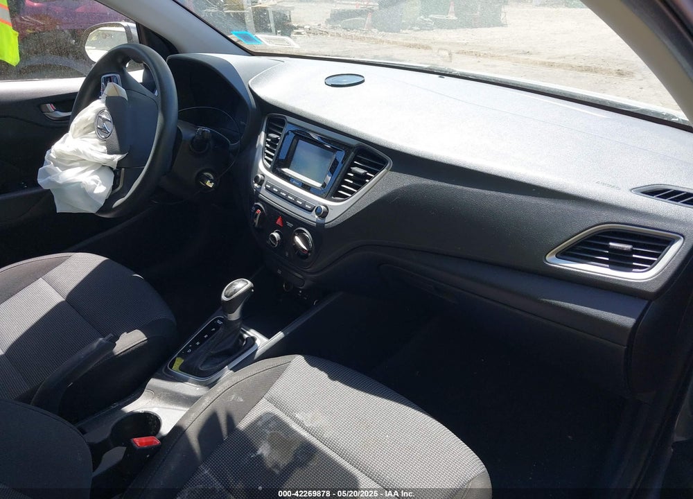 2019 HYUNDAI ACCENT VIN: 3KPC24A34KE087001