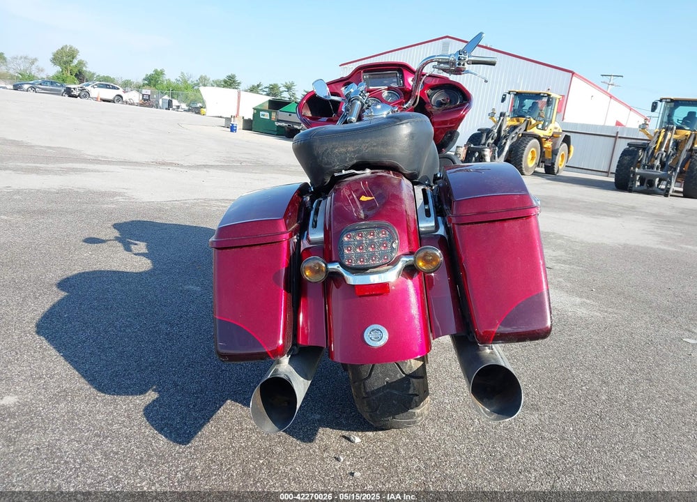 2015 HARLEY-DAVIDSON FLTRUSE CVO ROAD GLIDE VIN: 1HD1TAN13FB963103
