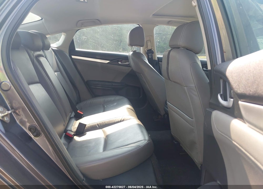 2019 HONDA CIVIC VIN: 19XFC1F7XKE018656