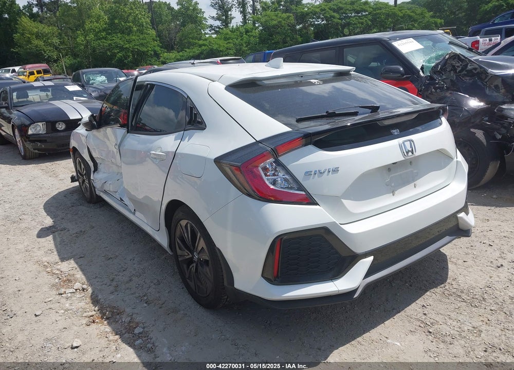 2018 HONDA CIVIC VIN: SHHFK7H58JU211302