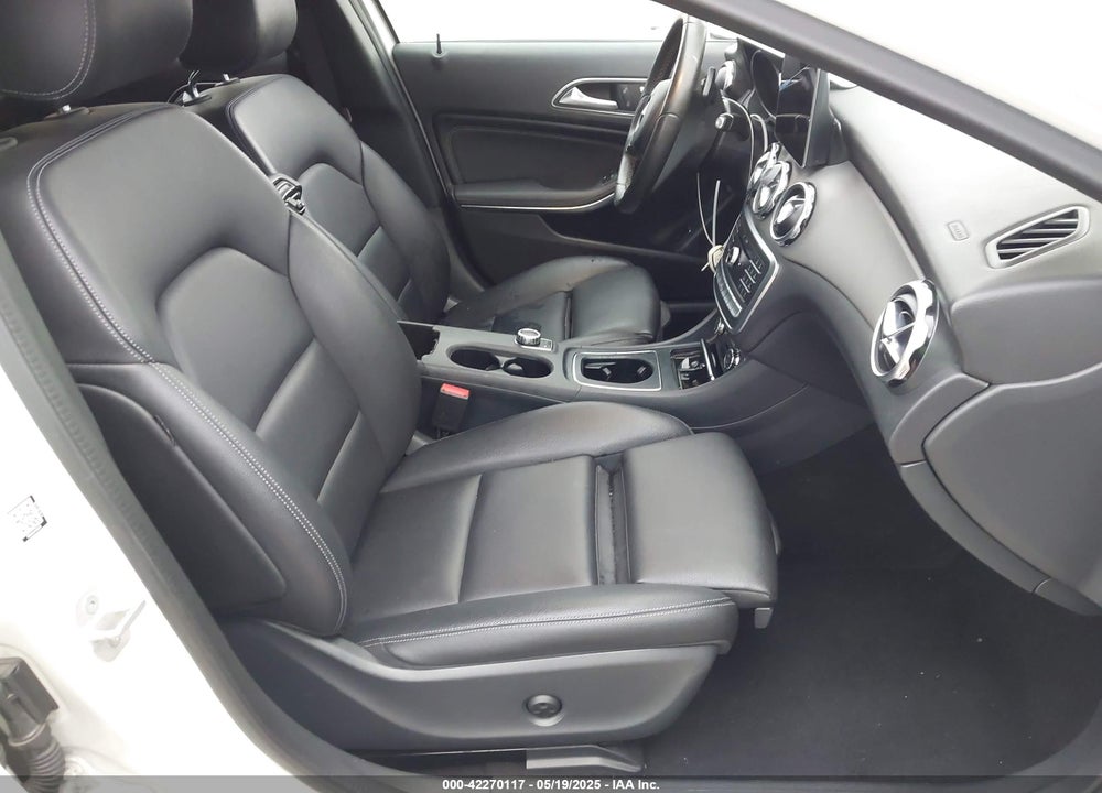2018 MERCEDES-BENZ GLA-CLASS VIN: WDCTG4GB6JJ440110