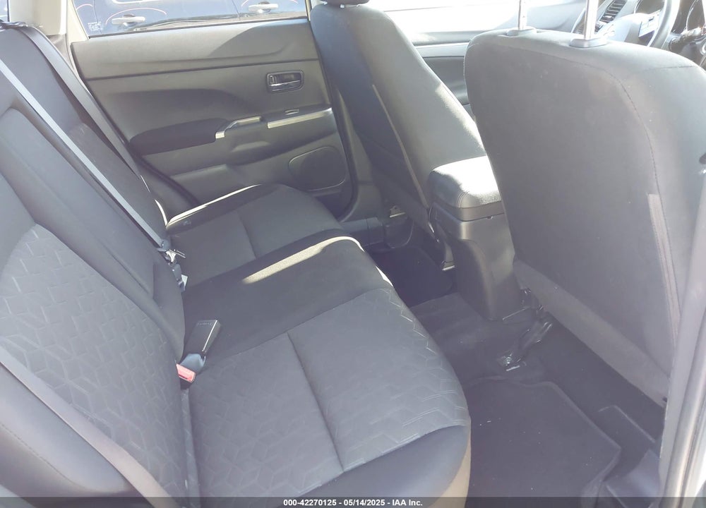 2020 MITSUBISHI OUTLANDER SPORT 2.0 SE VIN: JA4AP4AU1LU002386