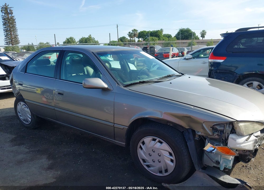 1997 TOYOTA CAMRY LE V6 VIN: 4T1BF22K1VU025776