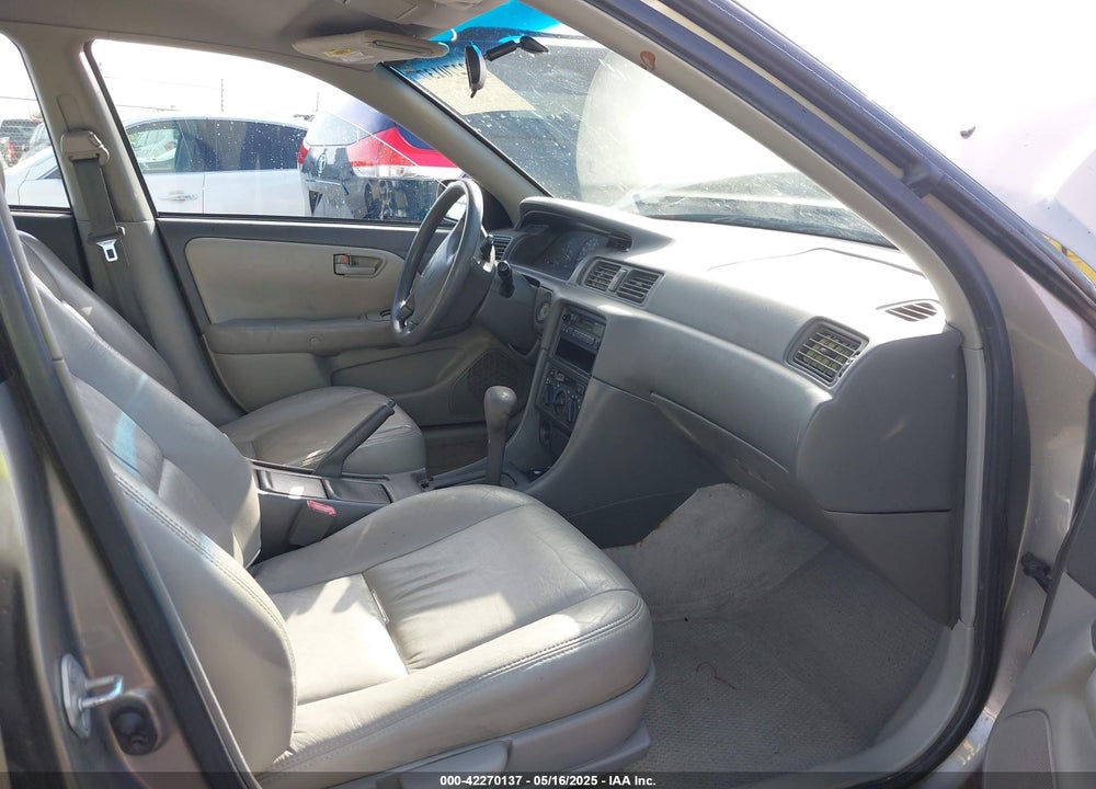 1997 TOYOTA CAMRY LE V6 VIN: 4T1BF22K1VU025776