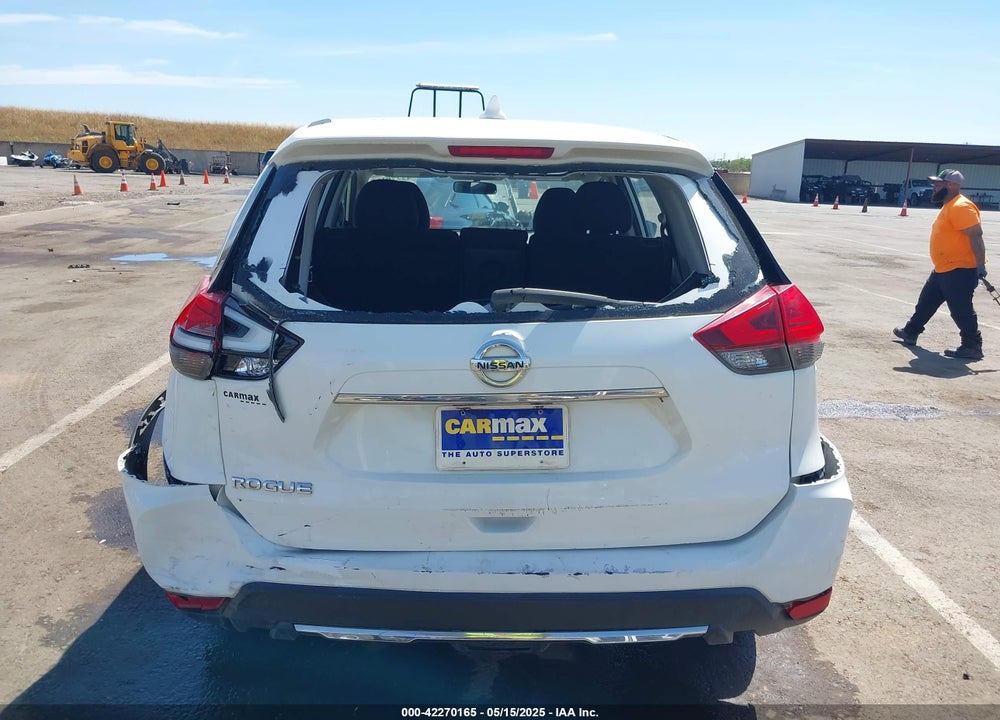 2017 NISSAN ROGUE S VIN: JN8AT2MT5HW148850