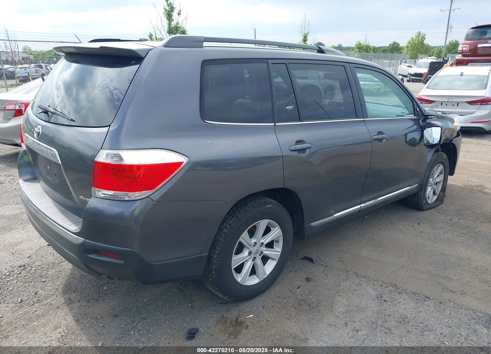 2013 TOYOTA HIGHLANDER VIN: 5TDBK3EHXDS229002