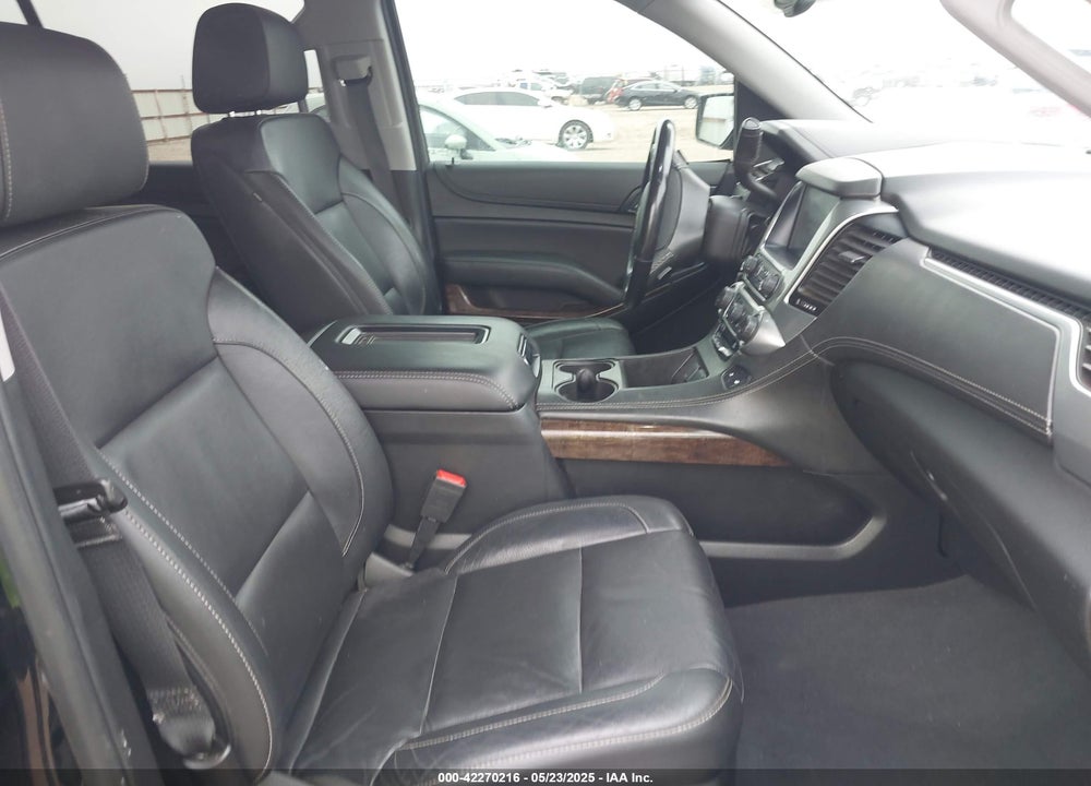 2019 CHEVROLET SUBURBAN VIN: 1GNSCHKC4KR193880