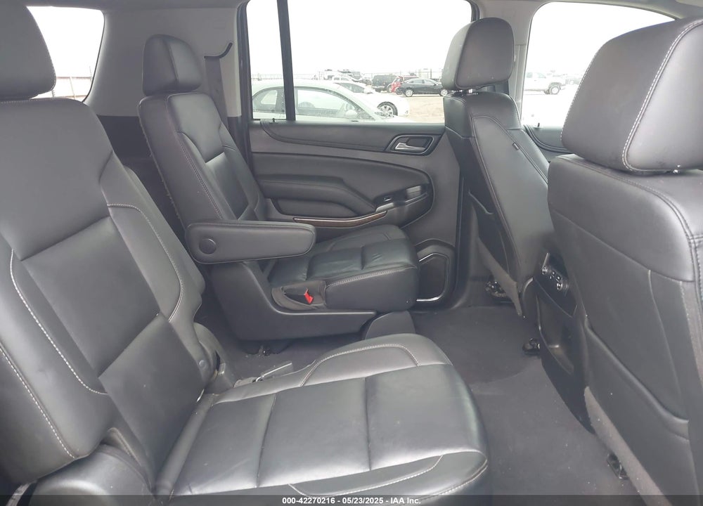 2019 CHEVROLET SUBURBAN VIN: 1GNSCHKC4KR193880