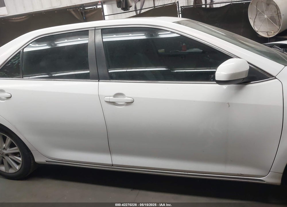 2014 TOYOTA CAMRY HYBRID VIN: 4T1BD1FK8EU114142