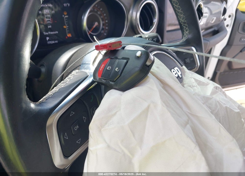 2020 JEEP WRANGLER UNLIMITED VIN: 1C4HJXEG2LW265227